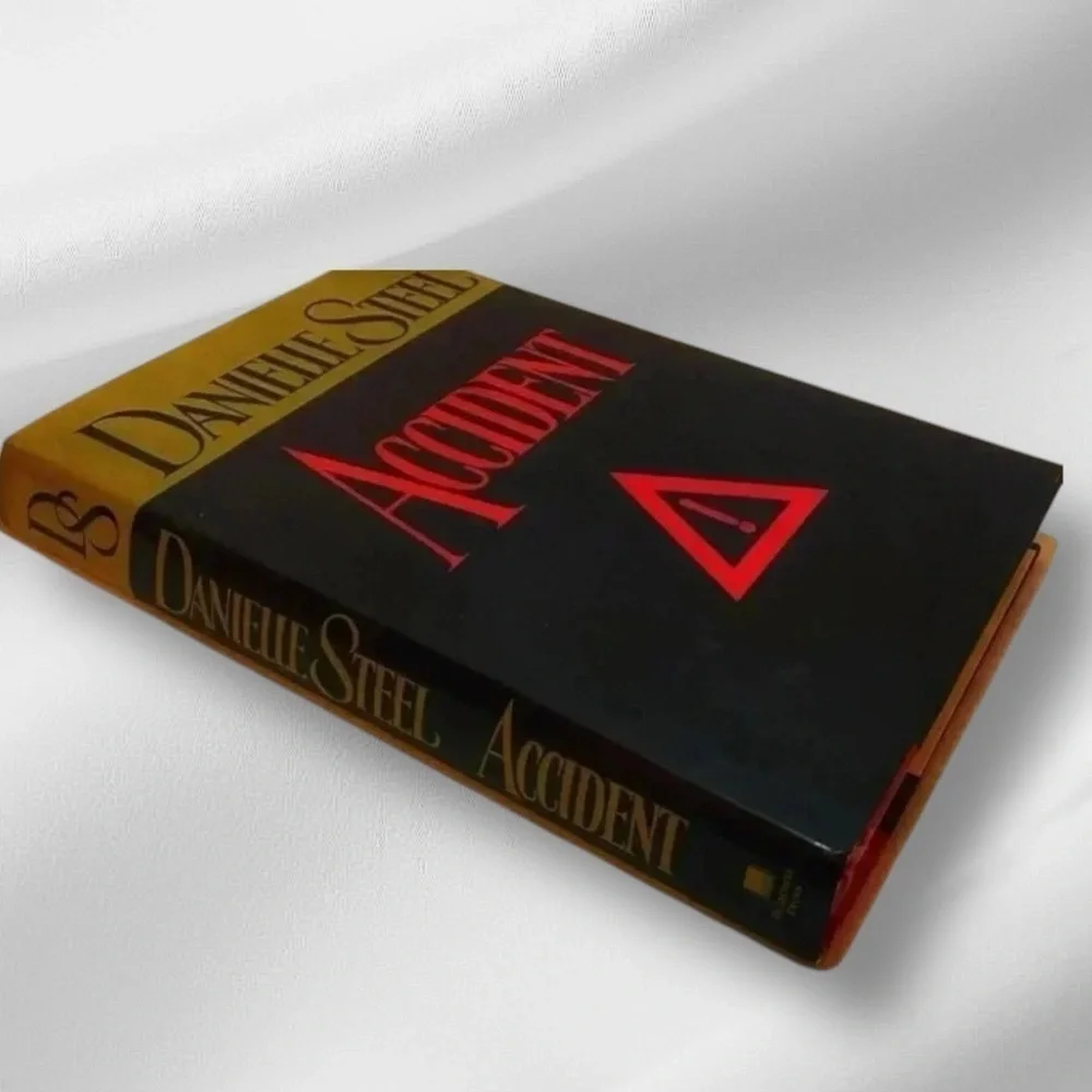 “ACCIDENT” Novel by Award Winning Author Danielle Steele-Fictional Novel